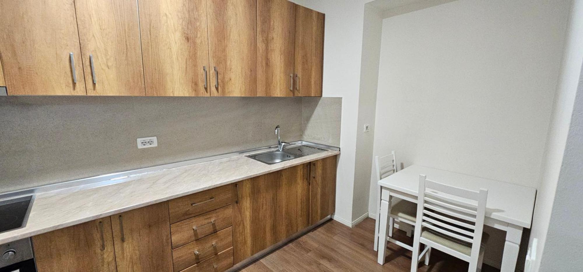 Апартаменты Ajla Komuna Apartament Тирана Экстерьер фото